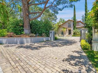 5024 Angeles Crest Hwy, La Canada Flintridge, CA 91011