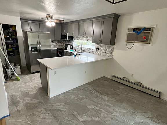 4th image of 1 Winneconnett Rd