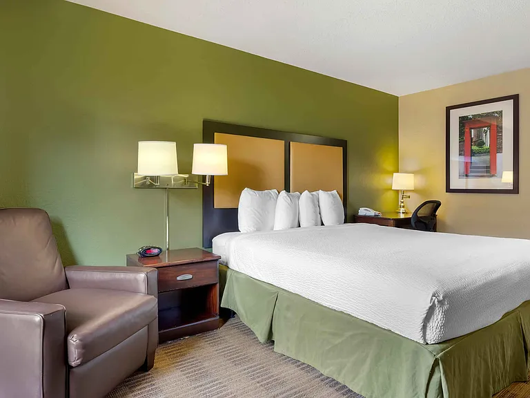 Studio Suite - 1 King Bed