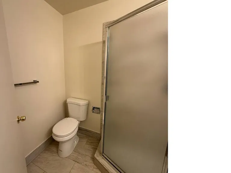 8 Davis Dr #B — Photo 13