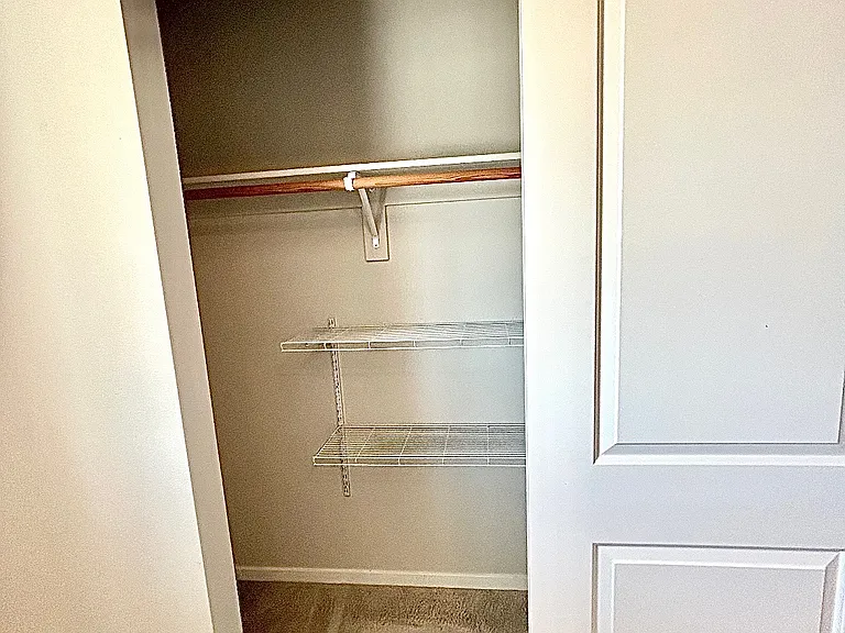 5321 Remington Dr — Photo 32