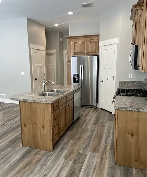 4039 Livingston 12_07062026