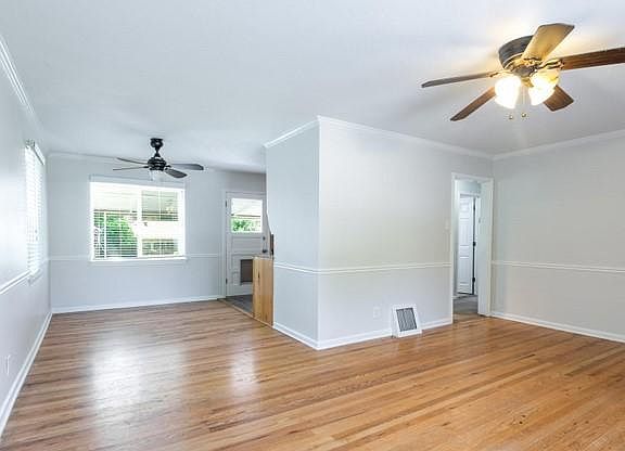 4th image of 2256 E Westminster Ave