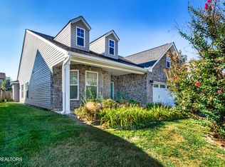 12066 Woodhollow Ln, Knoxville, TN 37932