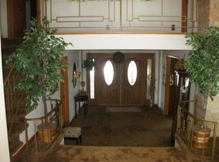 409 Breezy Point Dr, Pardeeville, WI 53954