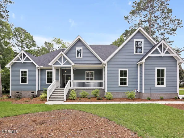 145 Eagle Court SW, Supply, NC 28462