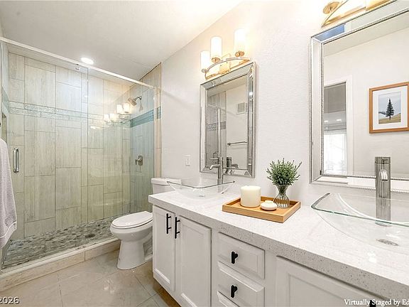 5th image of 3060 Tarpon Dr Unit 104