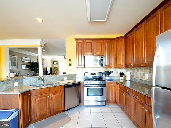 2nd image of 16787 Sweeney Ln