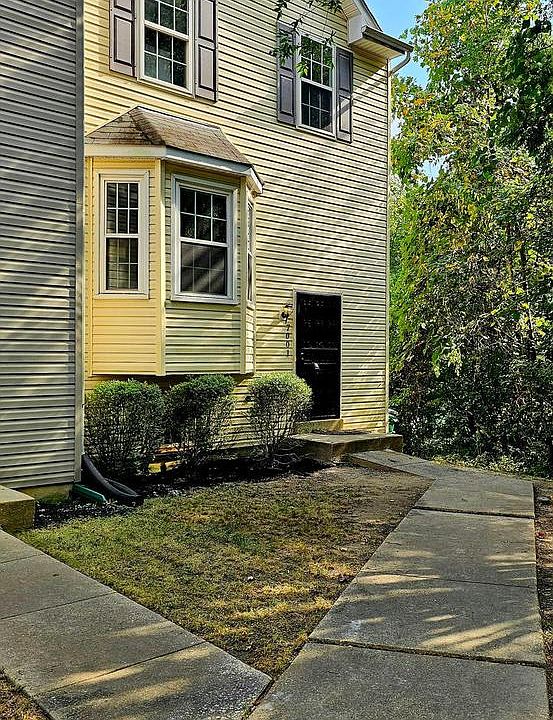 1st image of 7001 Migliori Ct