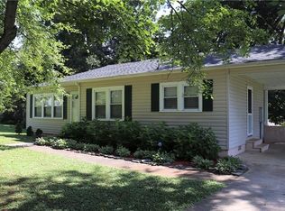 2315 Central Dr, Lenoir, NC 28645