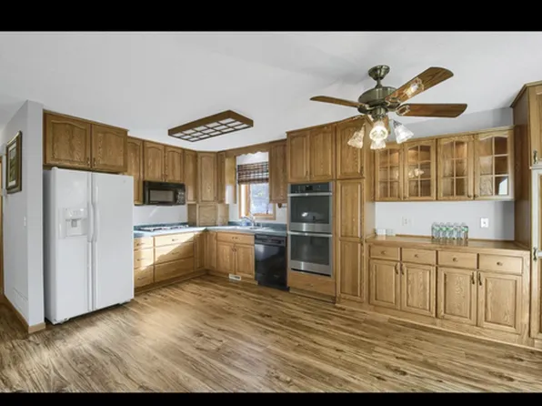 14115 36th Ave N, Plymouth, MN 55447
