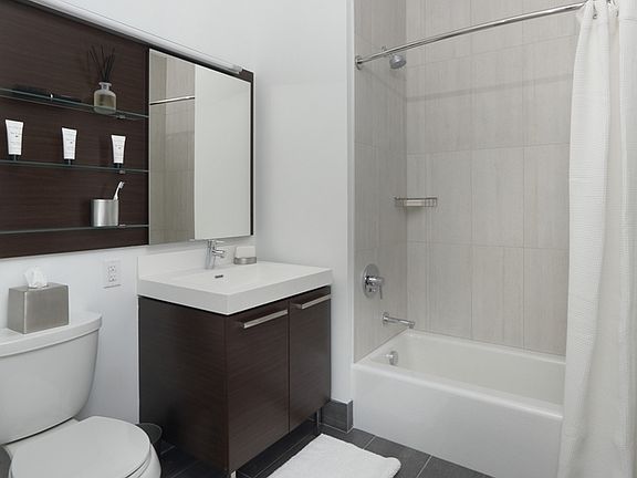 5th image of 43-22 Queens St #2805
