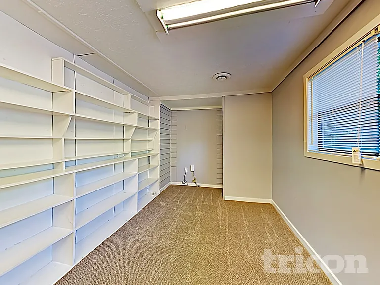 133 Fairview Dr — Photo 15