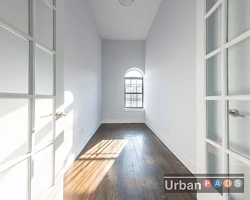 Rented by Urban Pads | media 9
