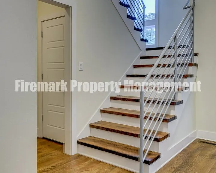 1806 Cahal Ave — Photo 12