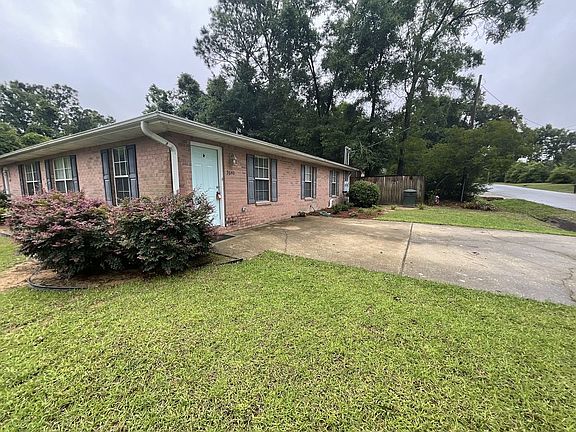 2nd image of 9640 Sandpiper St
