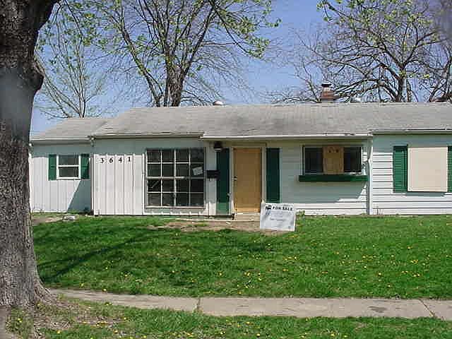 1st image of 3641 Chateau Ln