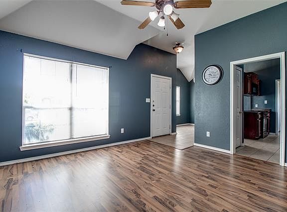 5th image of 625 Oliver Ln