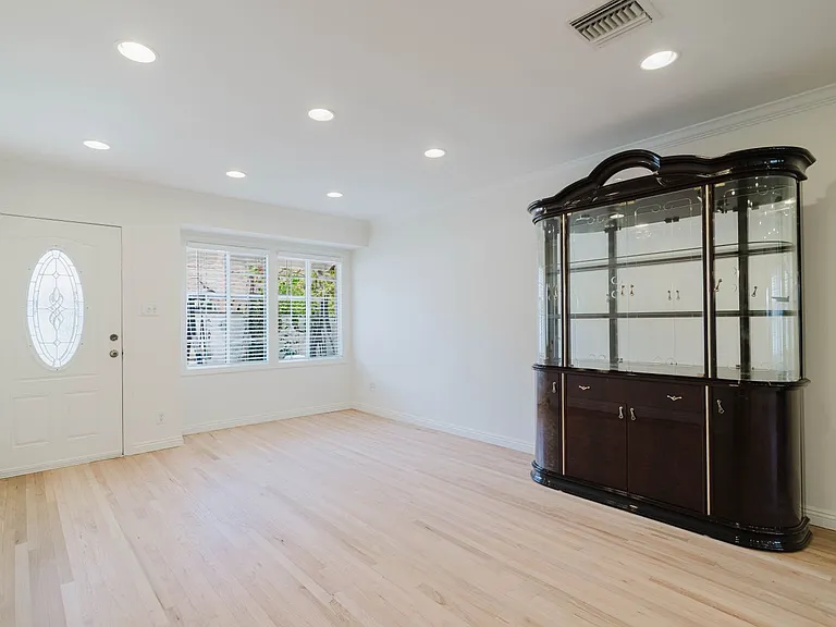 6024 Coldwater Canyon Ave — Photo 7