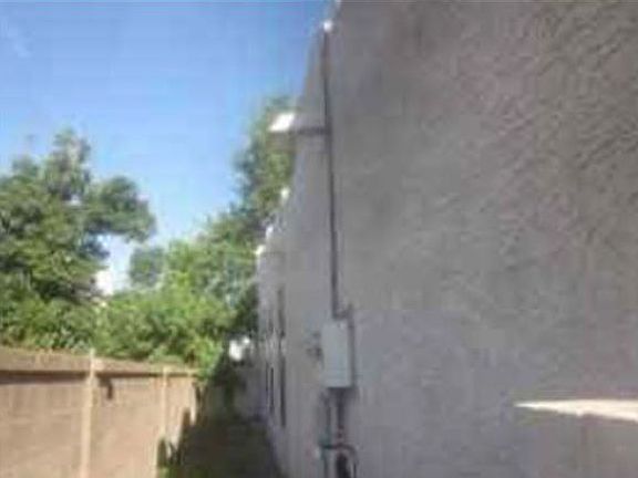4th image of 1620 Rosewood Ave NW