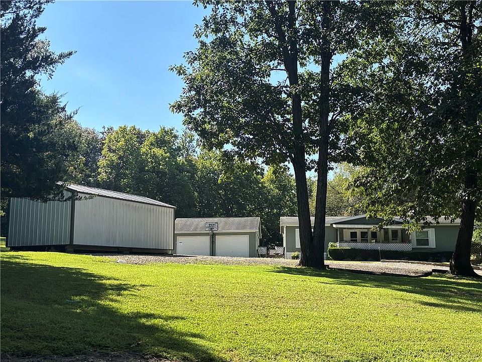1st image of 114 Trout Ct