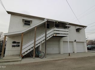 117 Monroe St, Pt Clinton, OH 43452