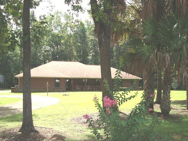 Shaded 1 Acre Lot