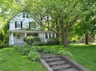 3604 Kent Rd, Stow, OH 44224