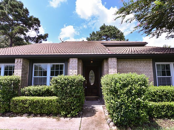 2nd image of 3531 Brook Shadow Dr