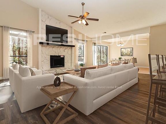 5th image of 384 Park Ridge Cir