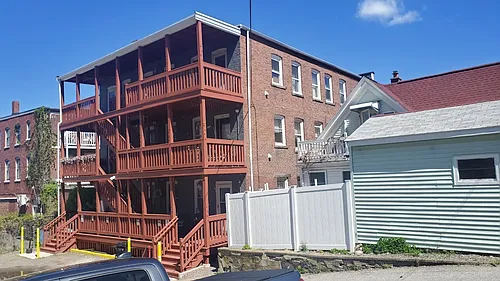 48 Pond St Photo 1