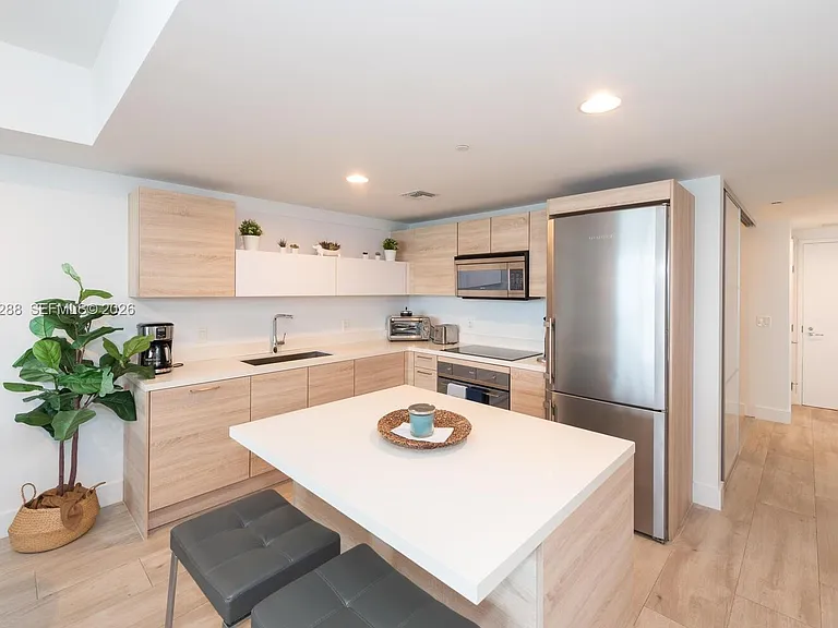 16385 Biscayne Blvd #2904-fl 3 — Photo 8