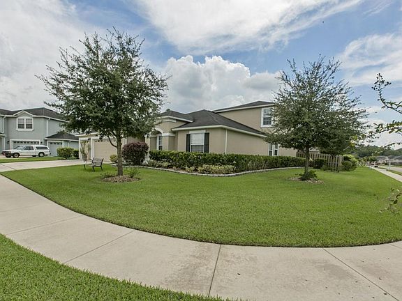 2nd image of 2667 Oak Haven Dr