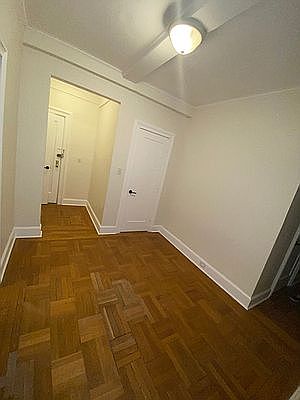 4th image of 105 W 55th St APT 7F