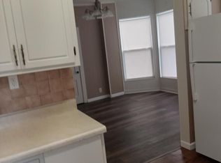320 S Cleburn St #4, Grand Island, NE 68801
