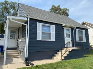 2714 Van Buren St, Bellevue, NE 68005