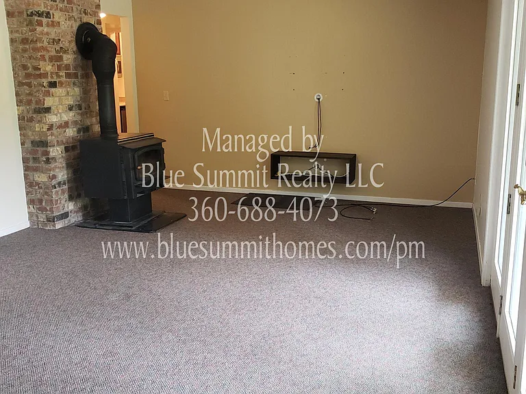 4848 Sleater Kinney Rd NE — Photo 10