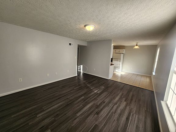2nd image of 219 Highland Blvd #1