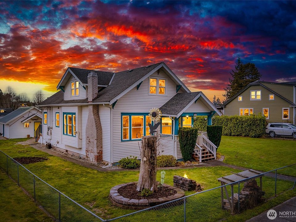 1st image of 1022 Oakes Avenue