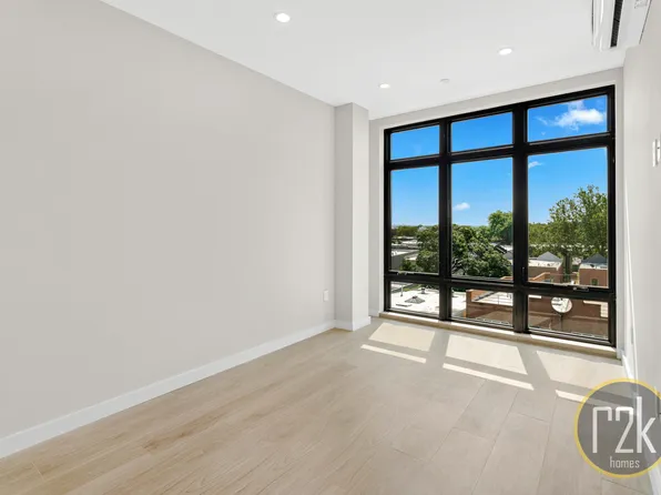 22-50 33rd Street image 16 of 17