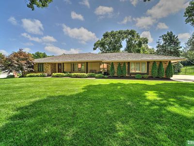 1215 N 101st Cir, Omaha, NE, 68114