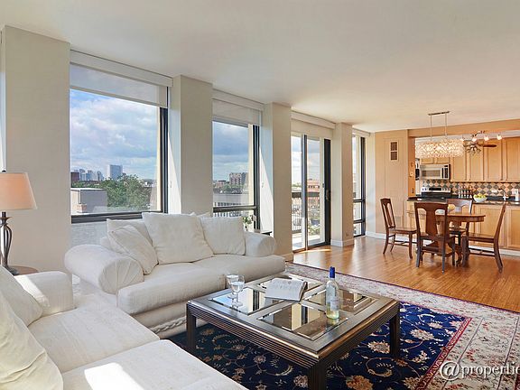 Living Room/Dining Room