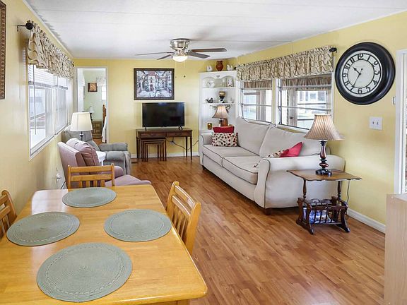 5th image of 12651 Seminole Blvd Lot 13B