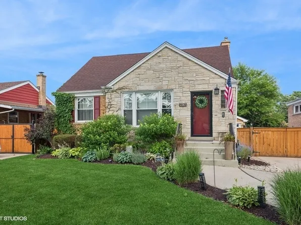 2247 S 7th Ave, North Riverside, IL 60546