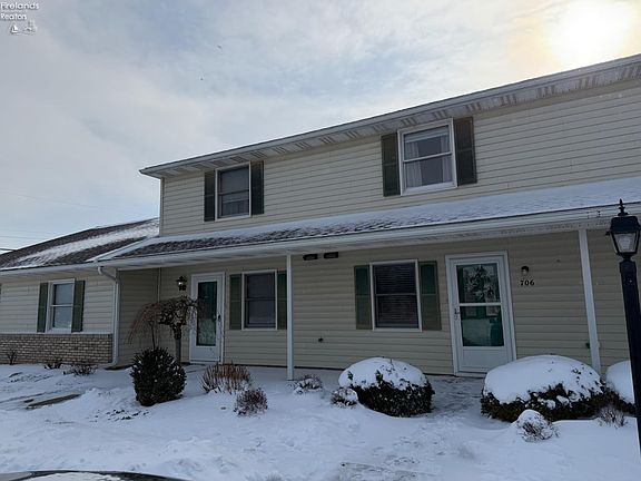 2nd image of 706 Creekside Dr