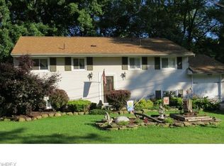 3925 Neville Dr, Kent, OH 44240