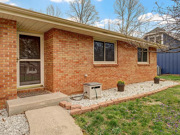 4th image of 5630 S Clay Ave