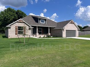 103 Trimble Dr, Shawnee, OK 74804