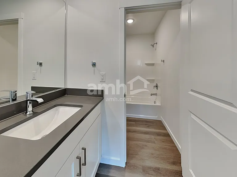 310 N Addison Way — Photo 19