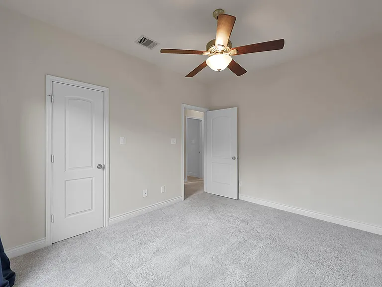 122 Kinnerly Peak Pl — Photo 23